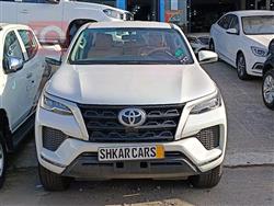 تۆیۆتا فۆرچێنەر